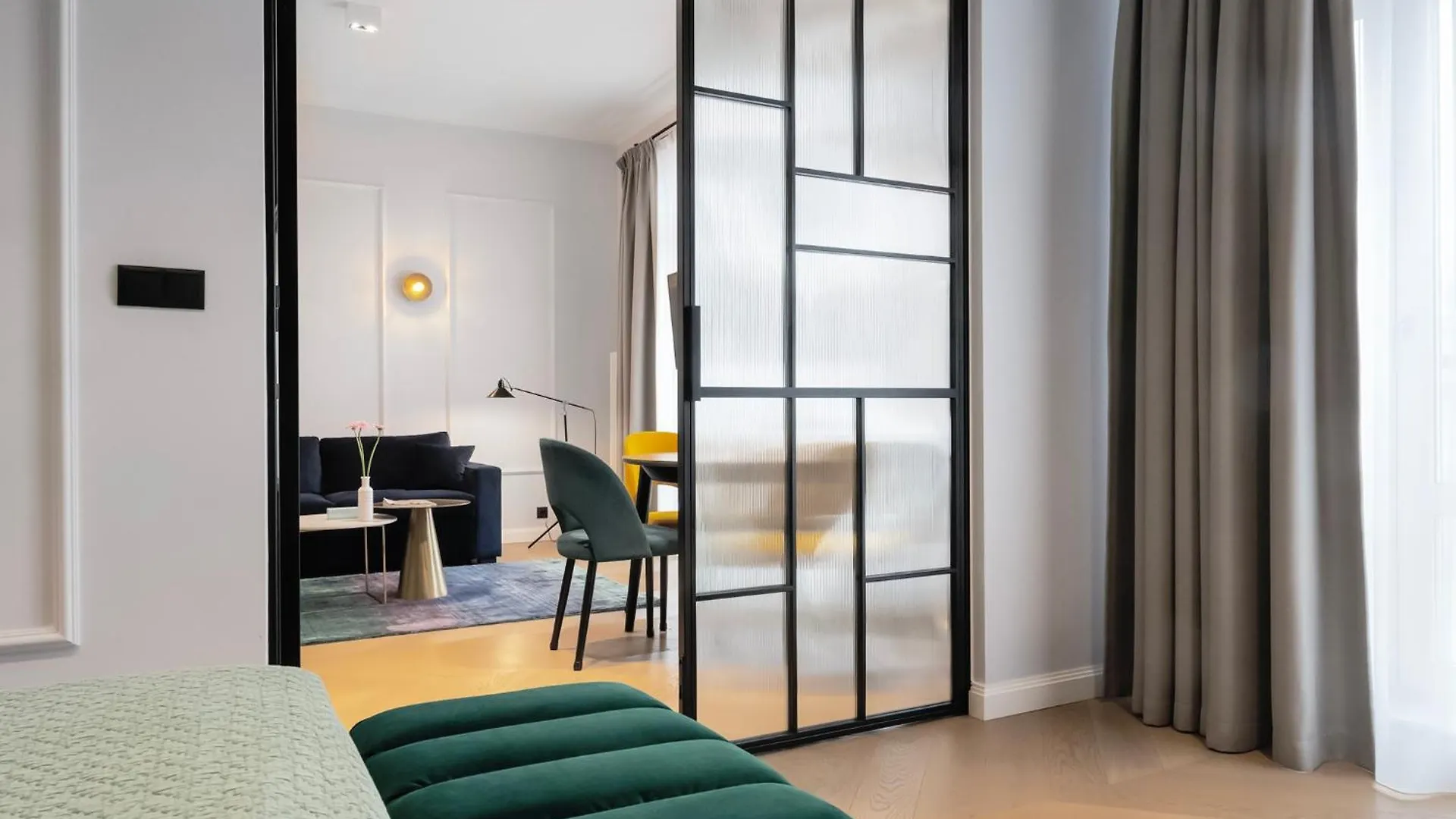 Hotel apartamentowy No.4 Residence Warszawa