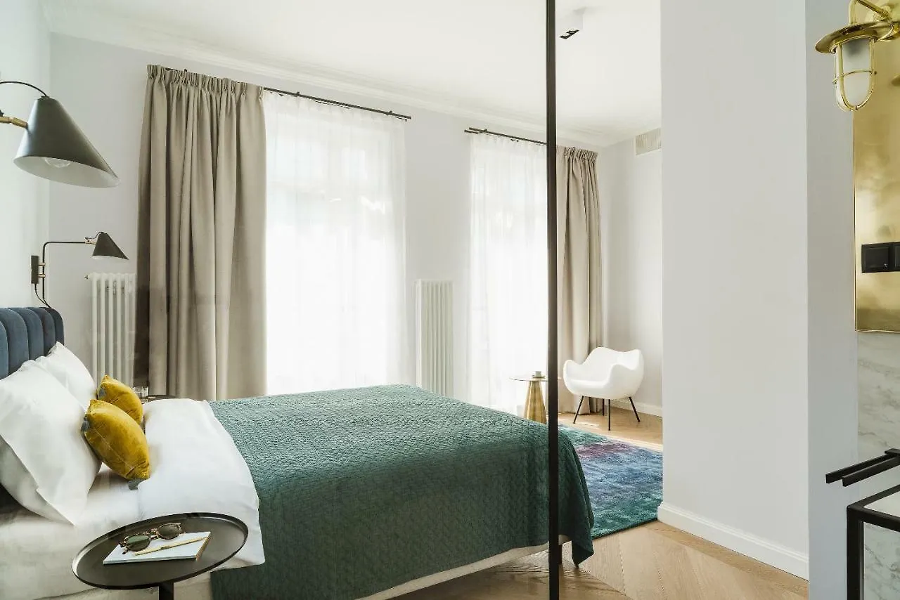 No.4 Residence Warszawa 4*,