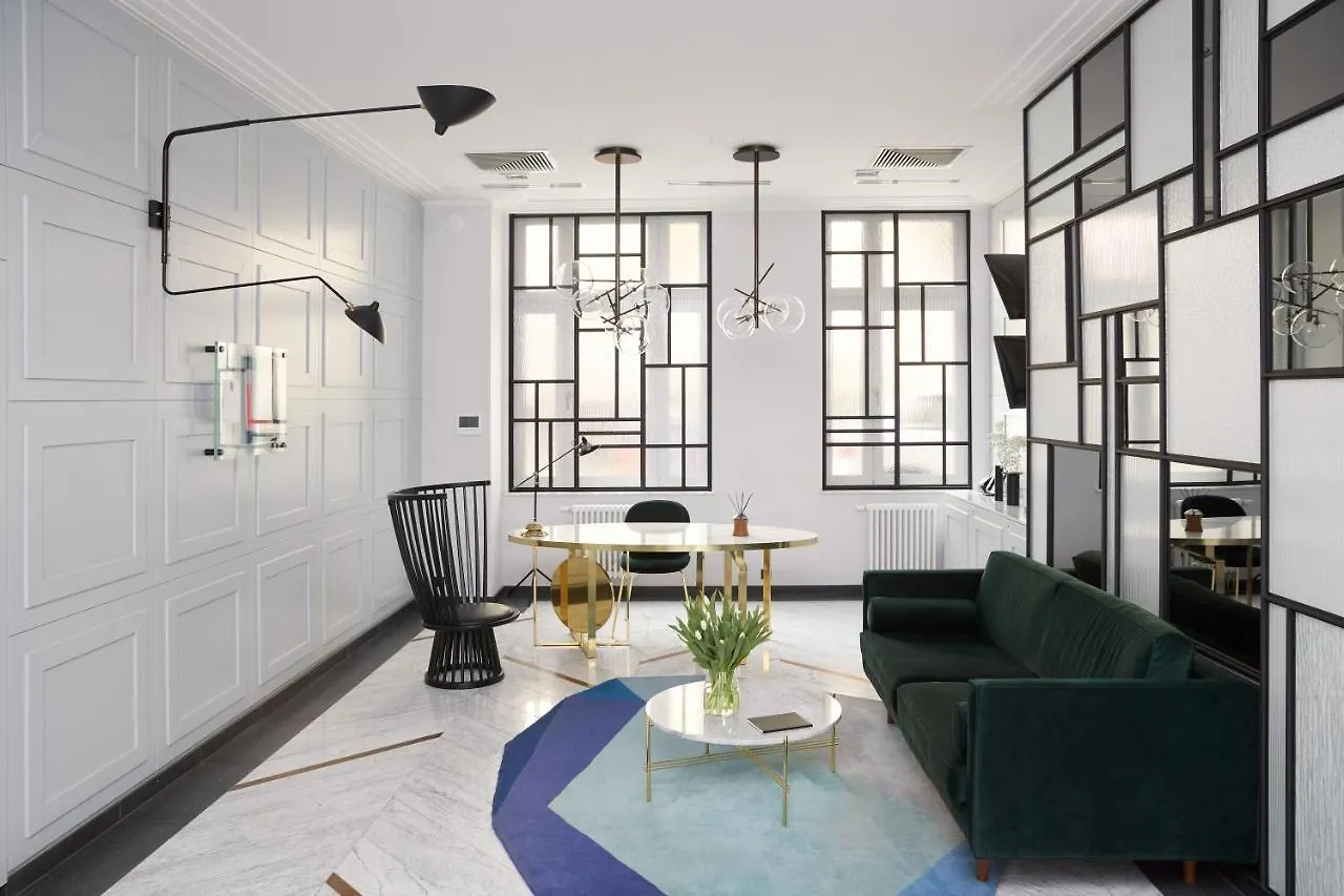 No.4 Residence Varsovie 3*,  Pologne